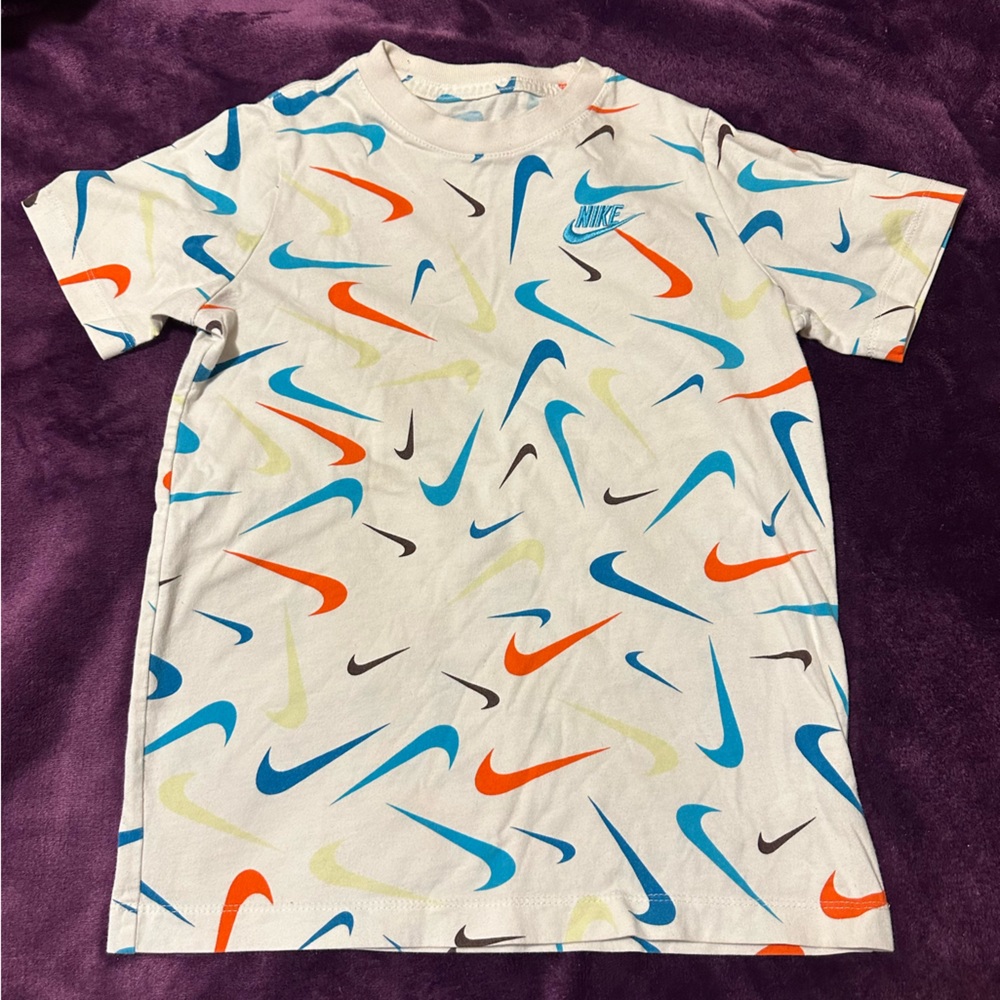Nike T-Shirt youth Medium